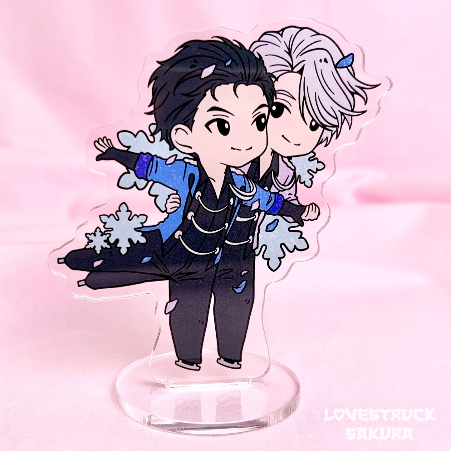 VictorxYuri - Standee